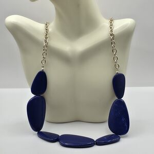 Avon SAQ Blue Long Bead Statement Necklace w\Sivertone Chain 28"